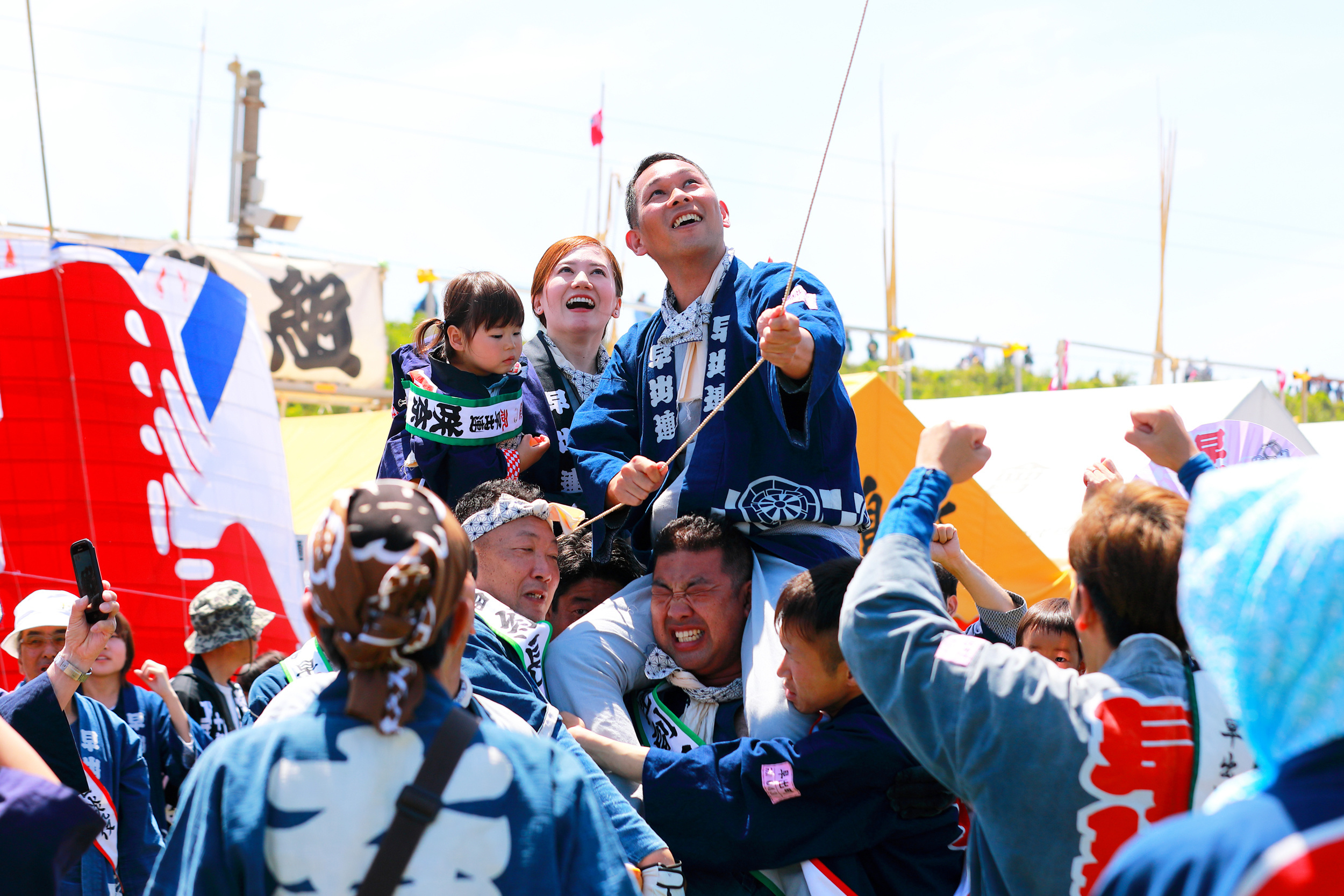 出張カメラマンが撮影した浜松まつりの写真のワンシーン