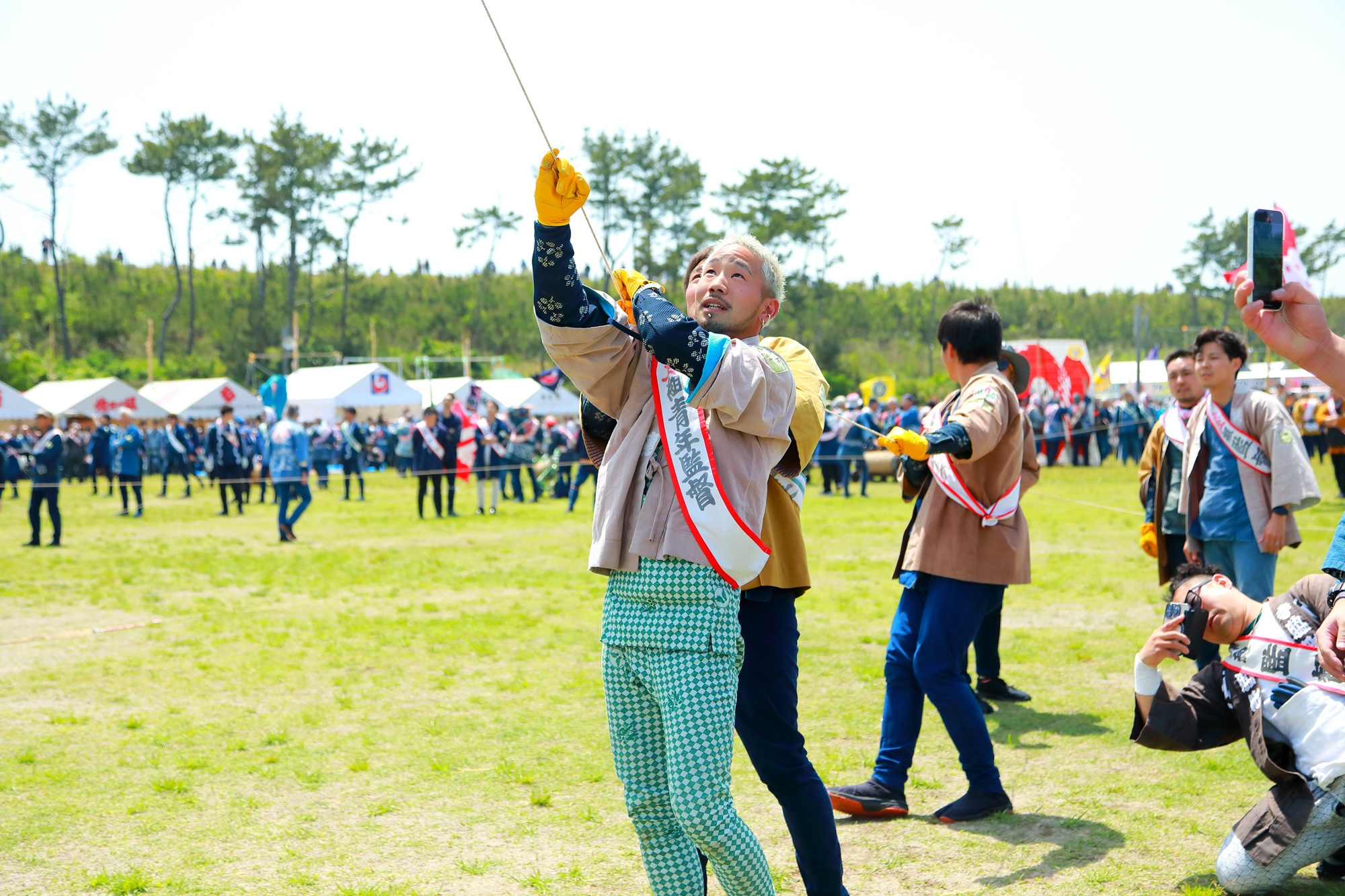 出張カメラマンが撮影した浜松まつりの写真のワンシーン